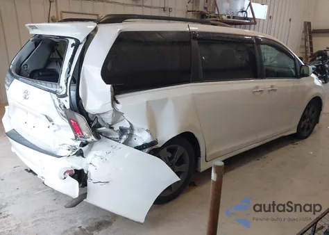 2016 Toyota Sienna Se Premium 8 Passenger from USA, damaged, VIN 5TDXK3DC6GS731280